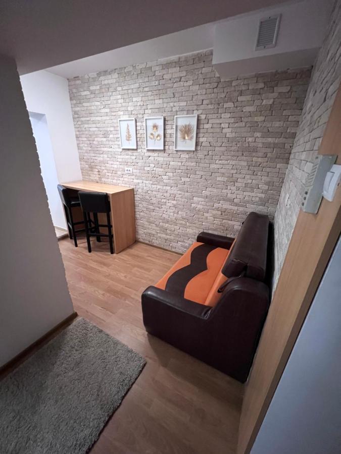 Mnm Mitropolie Apartment ยาช ภายนอก รูปภาพ