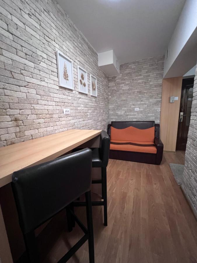 Mnm Mitropolie Apartment ยาช ภายนอก รูปภาพ